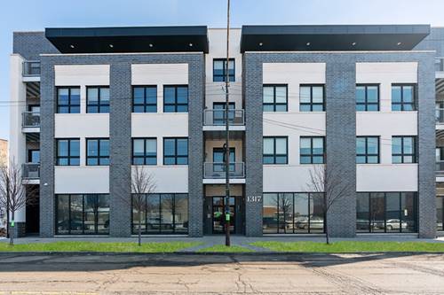 1317 N Larrabee Unit 205, Chicago, IL 60610