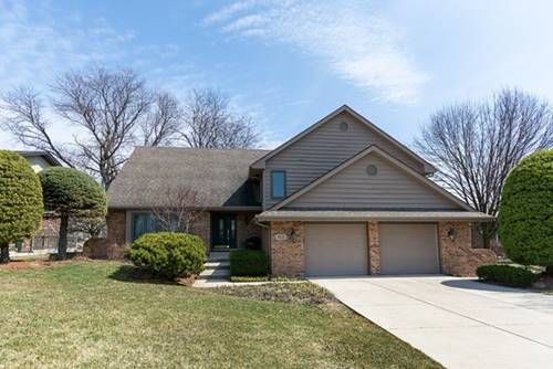 8521 Creekside, Darien, IL 60561