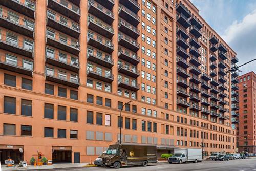 165 N Canal Unit 1321, Chicago, IL 60606