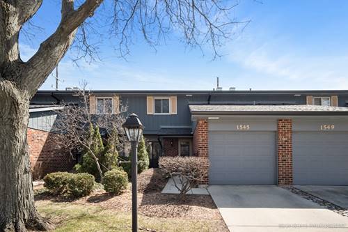 1545 Ashford, Wheaton, IL 60187