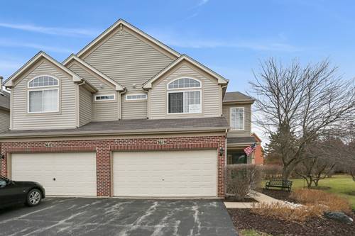 3619 Roanoke, Carpentersville, IL 60110