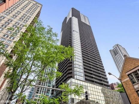 10 E Ontario Unit 2802, Chicago, IL 60611