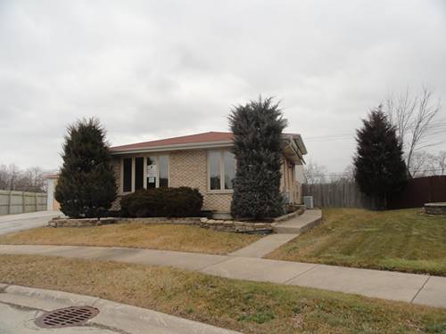 5008 Golf, Midlothian, IL 60445