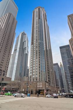 222 N Columbus Unit 1402, Chicago, IL 60601