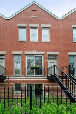 1523 W Henderson Unit H, Chicago, IL 60657