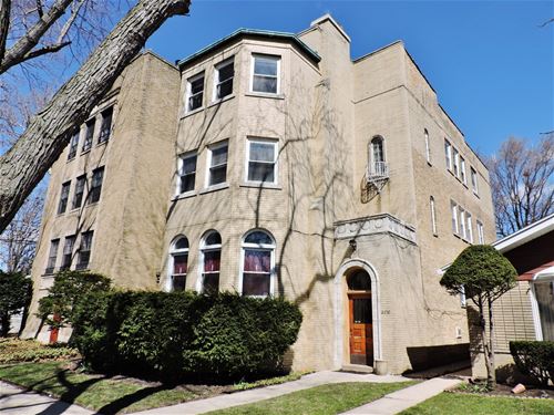2638 W Fargo, Chicago, IL 60645