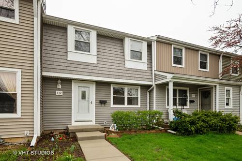 832 Carnaby Unit 832, Schaumburg, IL 60194