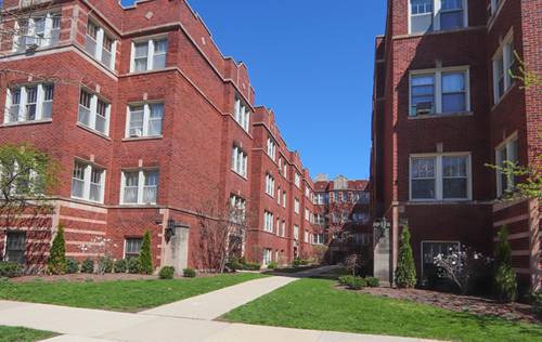 242 S Maple Unit 2E, Oak Park, IL 60302