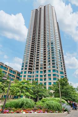 400 N LaSalle Unit 2410, Chicago, IL 60654