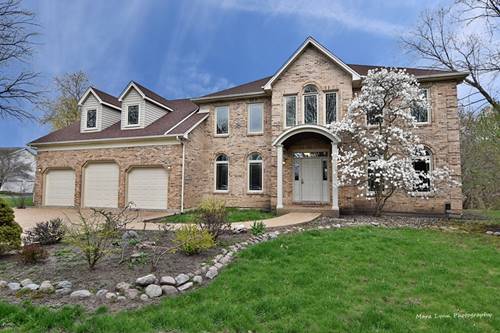 7N115 Fox Bend, St. Charles, IL 60175