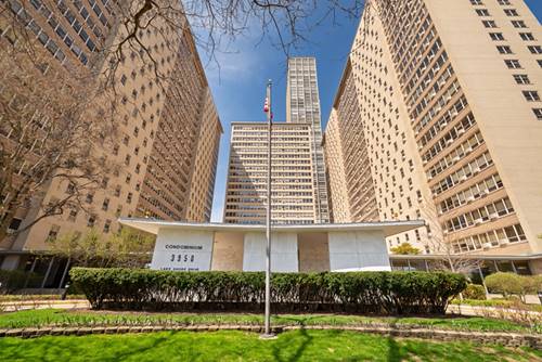 3950 N Lake Shore Unit 701, Chicago, IL 60657