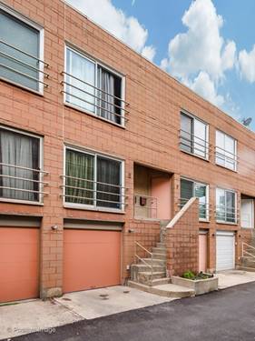 1140 W Newport Unit E, Chicago, IL 60657