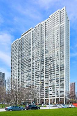 2800 N Lake Shore Unit 415, Chicago, IL 60657