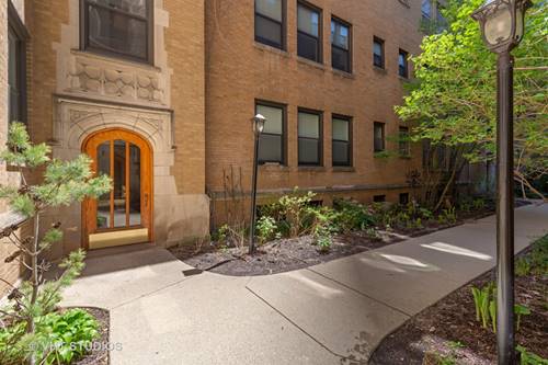 636 W Waveland Unit 1F, Chicago, IL 60613