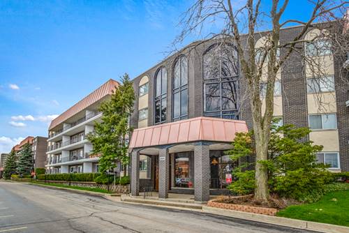 4949 Golf Unit 301, Skokie, IL 60077