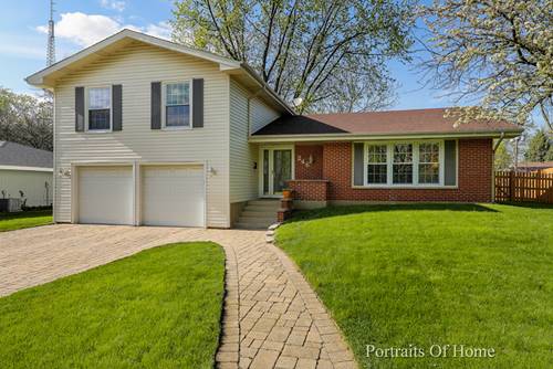 23W246 Woodcroft, Glen Ellyn, IL 60137