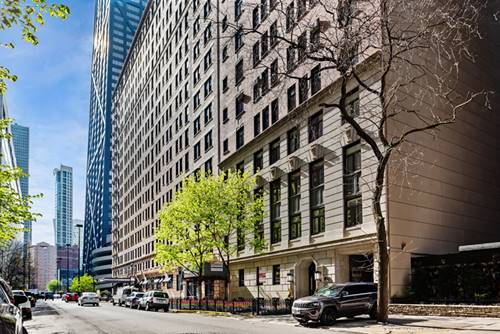 222 E Chestnut Unit 7D, Chicago, IL 60611