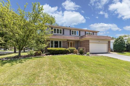 830 Bakewell, Naperville, IL 60565