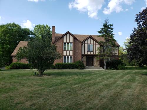 4 Tewkesbury, South Barrington, IL 60010