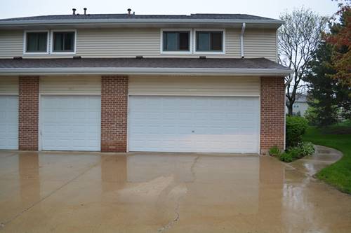 1054 N Pinetree, Buffalo Grove, IL 60089