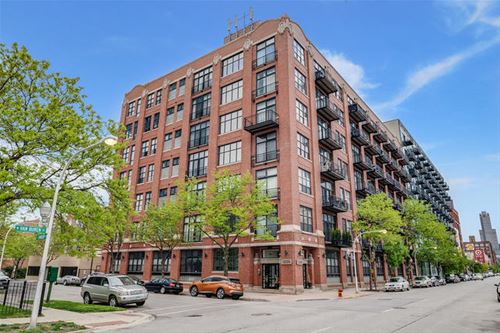 1250 W Van Buren Unit 601, Chicago, IL 60607