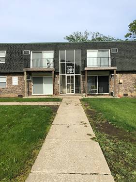 10213 S 86th Unit 101, Palos Hills, IL 60465