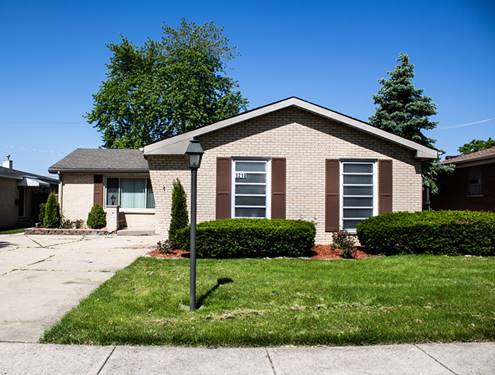 1210 S Leslie, Des Plaines, IL 60018