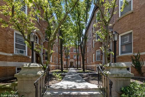 627 W Barry Unit 3C, Chicago, IL 60657