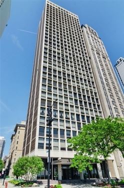 1240 N Lake Shore Unit 9B, Chicago, IL 60610