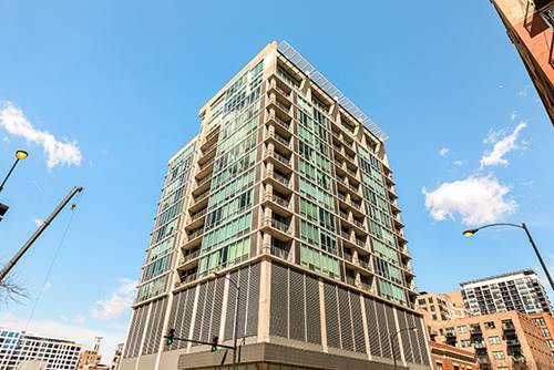 700 W Van Buren Unit 702, Chicago, IL 60607