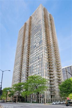 1660 N LaSalle Unit 412, Chicago, IL 60614