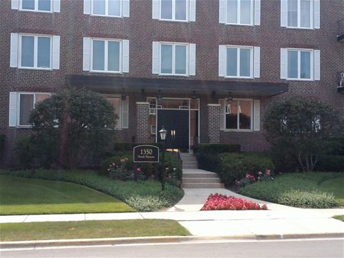 1350 N Western Unit 308, Lake Forest, IL 60045