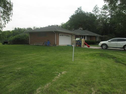 28W074 Roosevelt, Winfield, IL 60190