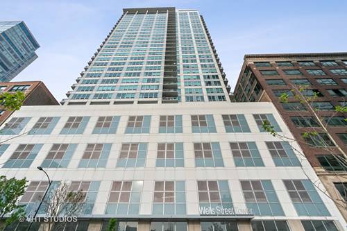 701 S Wells Unit 3303, Chicago, IL 60607