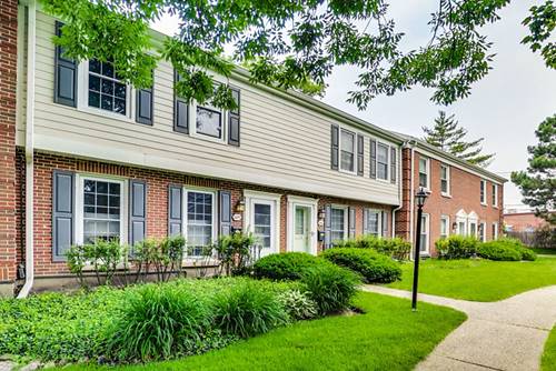 1441 Pebblecreek Unit 13-3, Glenview, IL 60025