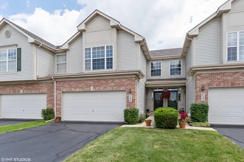 738 Riding, St. Charles, IL 60174