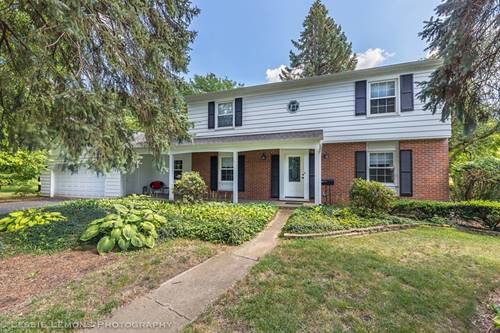 404 E 12th, Naperville, IL 60563