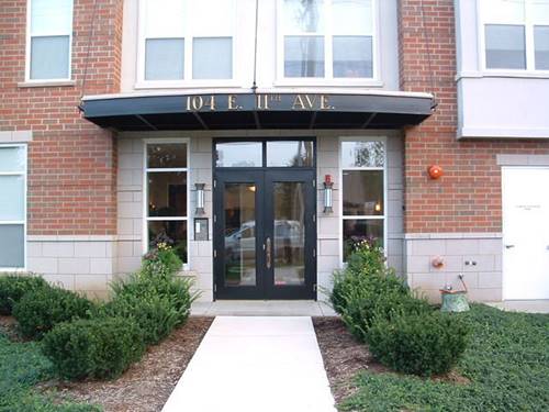 104 E 11th Unit 101, Naperville, IL 60563