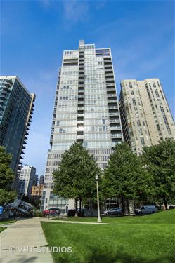 653 N Kingsbury Unit 806, Chicago, IL 60654