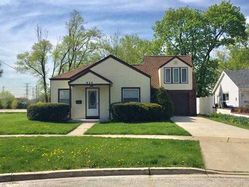 935 N Golf Cul De Sac, Des Plaines, IL 60016