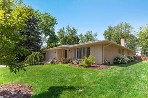 1706 Mohawk, Mount Prospect, IL 60056