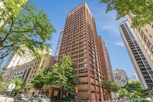 247 E Chestnut Unit 404, Chicago, IL 60611