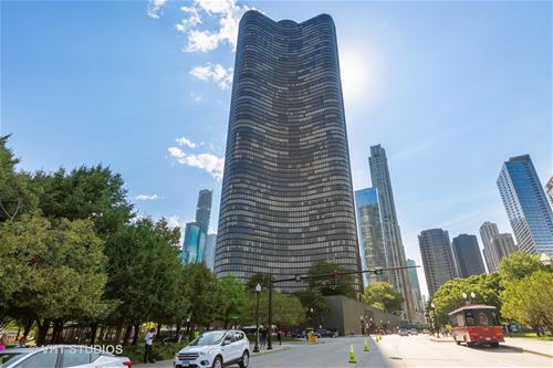 505 N Lake Shore Unit 4810, Chicago, IL 60611