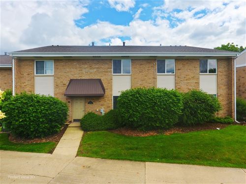 1710 Robin Walk Unit B, Hoffman Estates, IL 60169