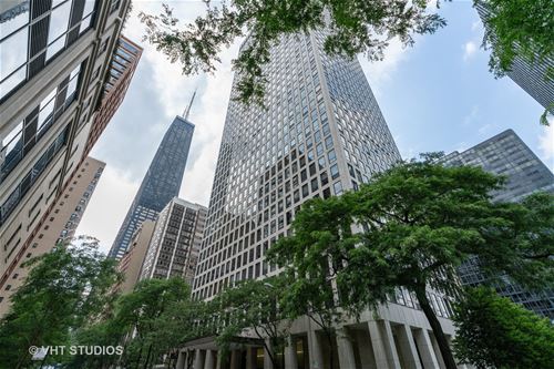 260 E Chestnut Unit 501, Chicago, IL 60611