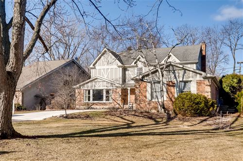 1S790 Lakewood, Wheaton, IL 60189