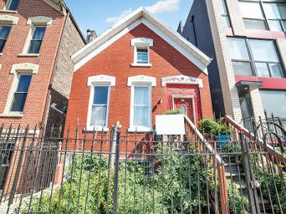 1636 W Augusta, Chicago, IL 60622