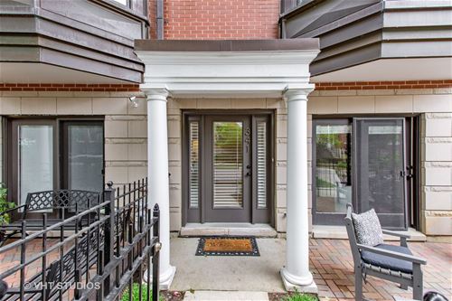 341 W Scott, Chicago, IL 60610