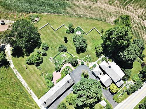 4N227 Burr, St. Charles, IL 60175