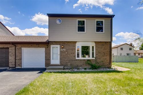 876 Glenlake Unit 876, Carol Stream, IL 60188